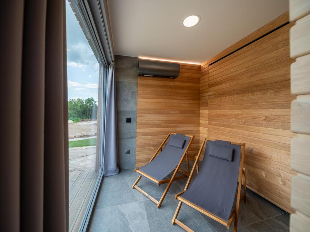 Penzion Vcelarsky Dvur Lednice Exterior photo